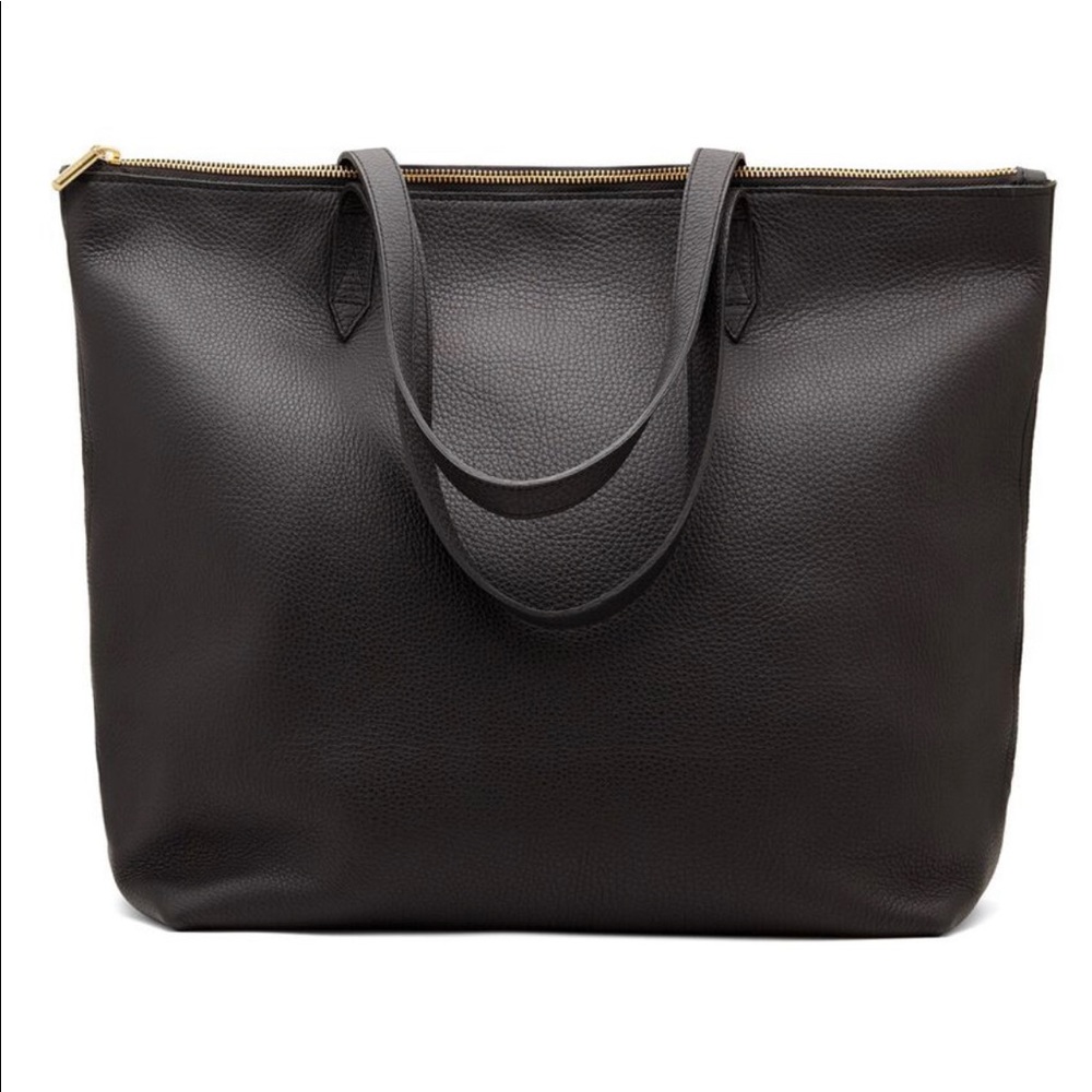 CUYANA/ mini zipper tote pebbled black